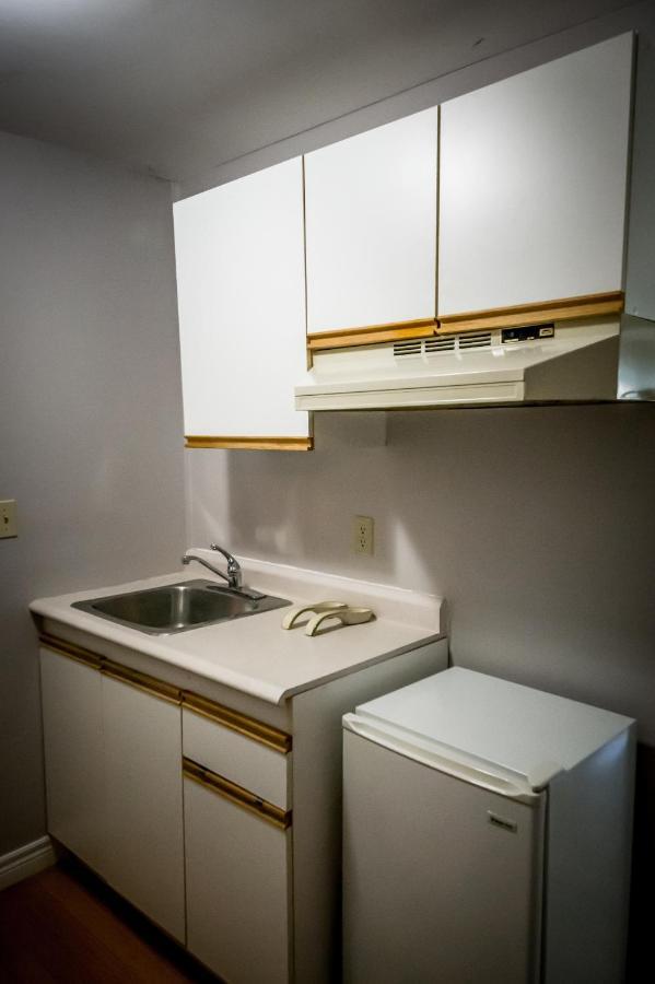 Lee'S Ocean Peek B & B Stratford エクステリア 写真