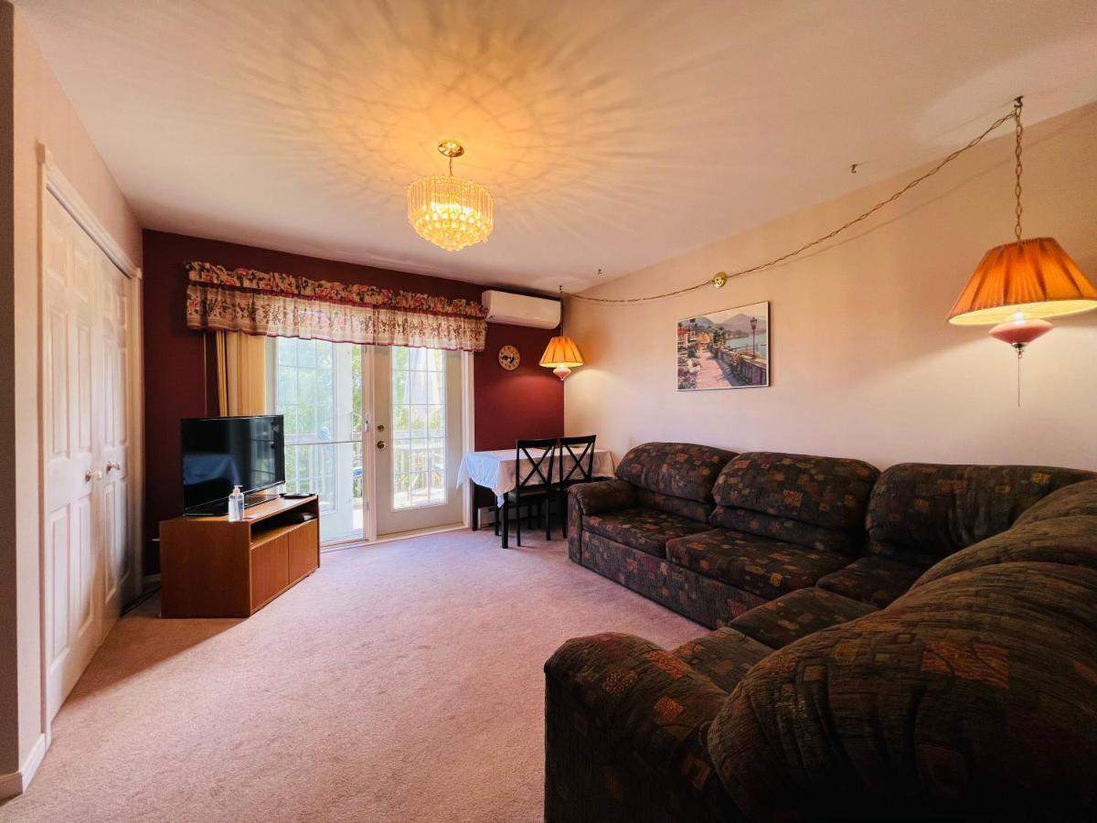 Lee'S Ocean Peek B & B Stratford エクステリア 写真