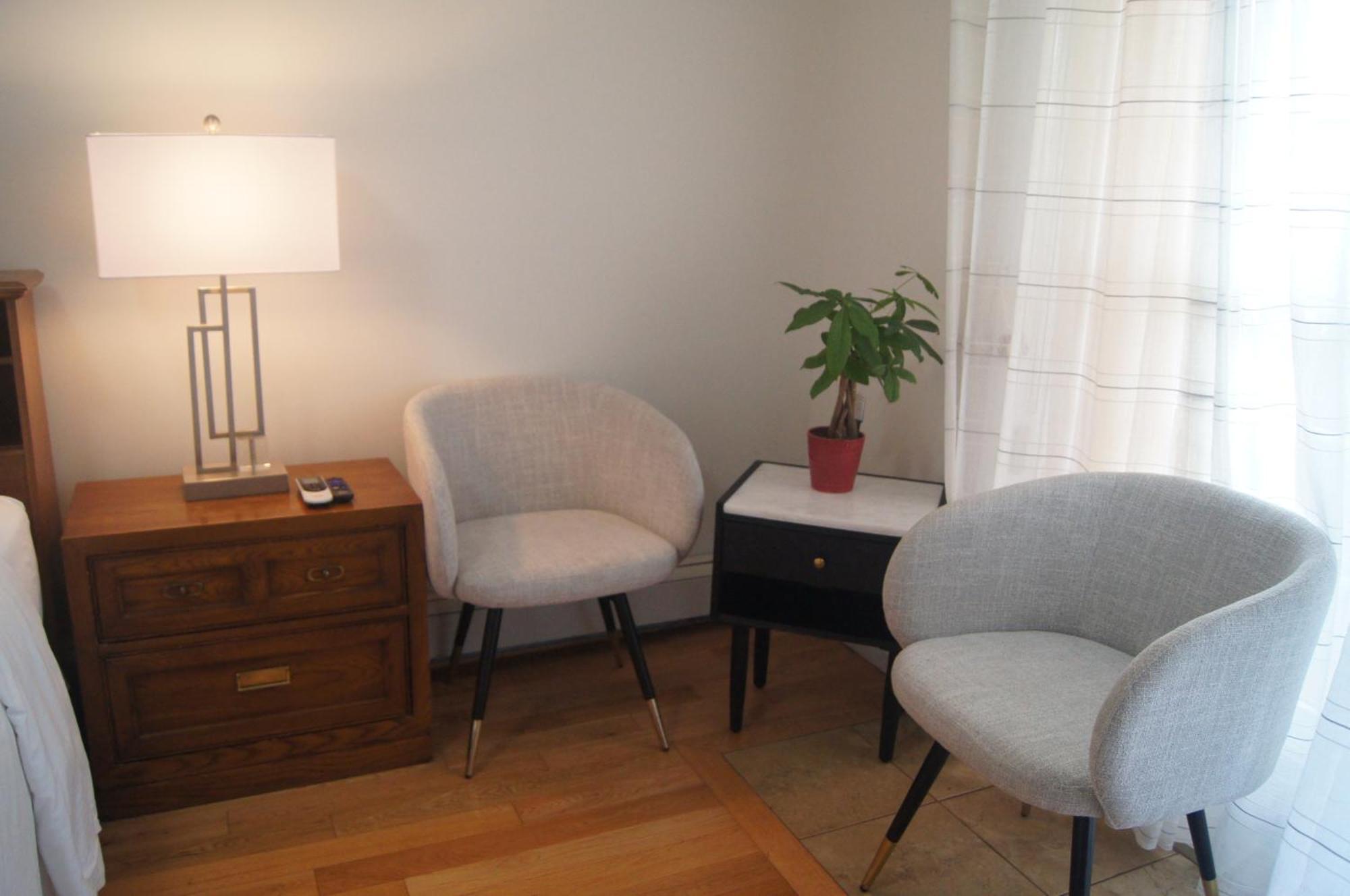 Lee'S Ocean Peek B & B Stratford エクステリア 写真