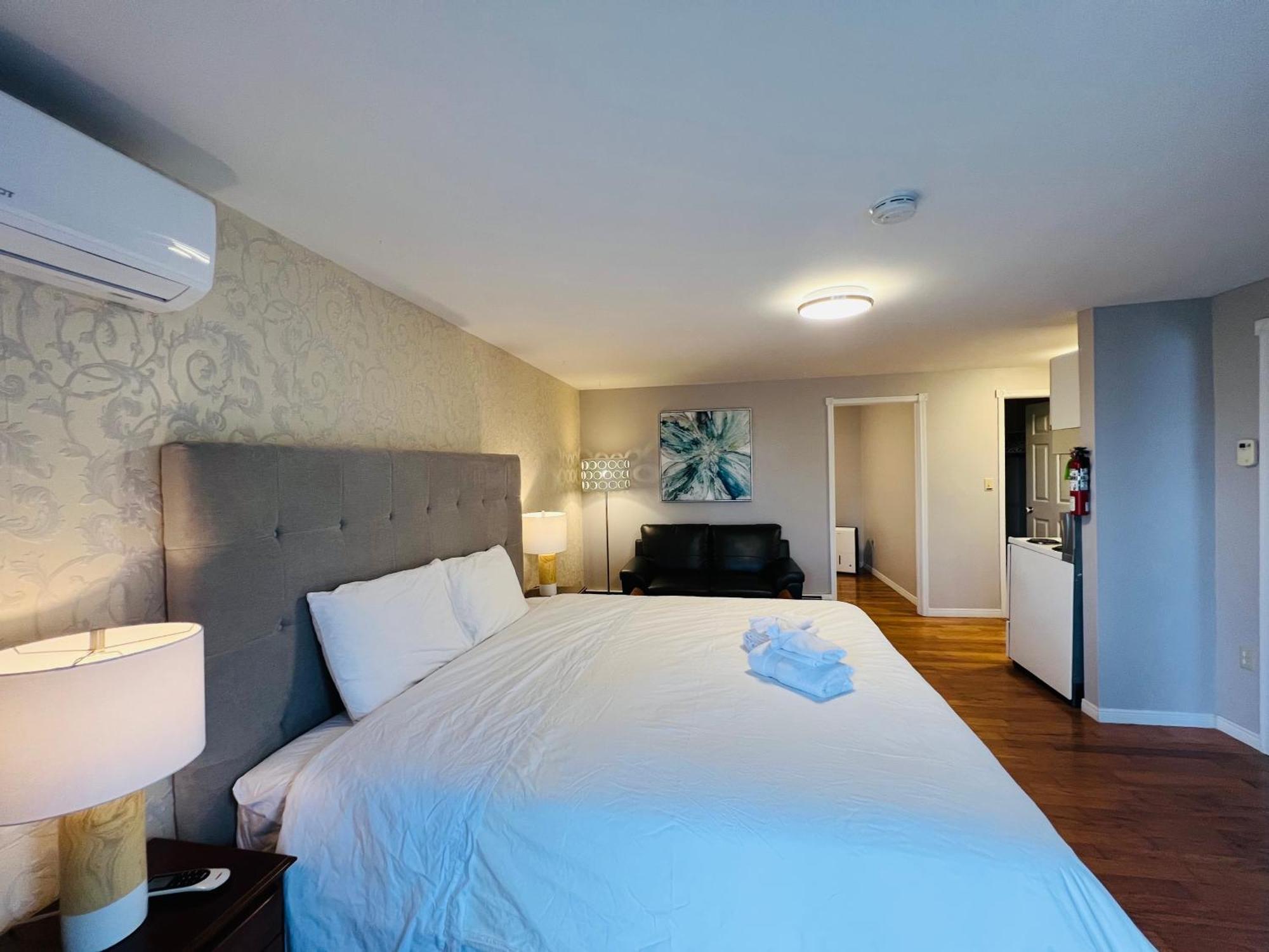 Lee'S Ocean Peek B & B Stratford エクステリア 写真