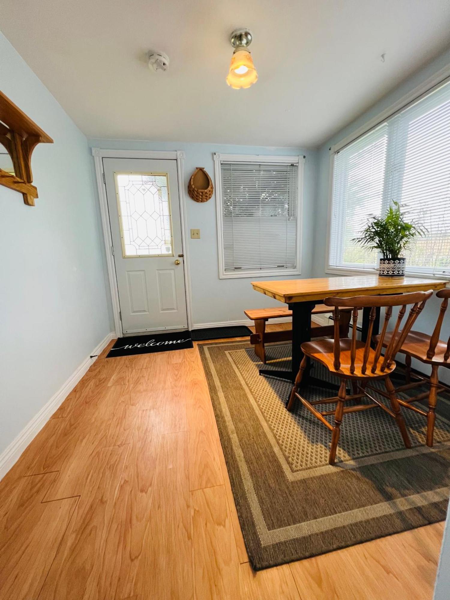 Lee'S Ocean Peek B & B Stratford エクステリア 写真